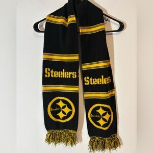 Pittsburgh Steelers Fringe Black Gold Logo Football Reversible Scarf